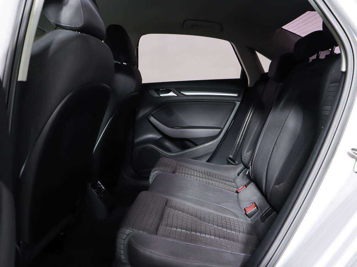 Audi A3, 2015 Фото №9