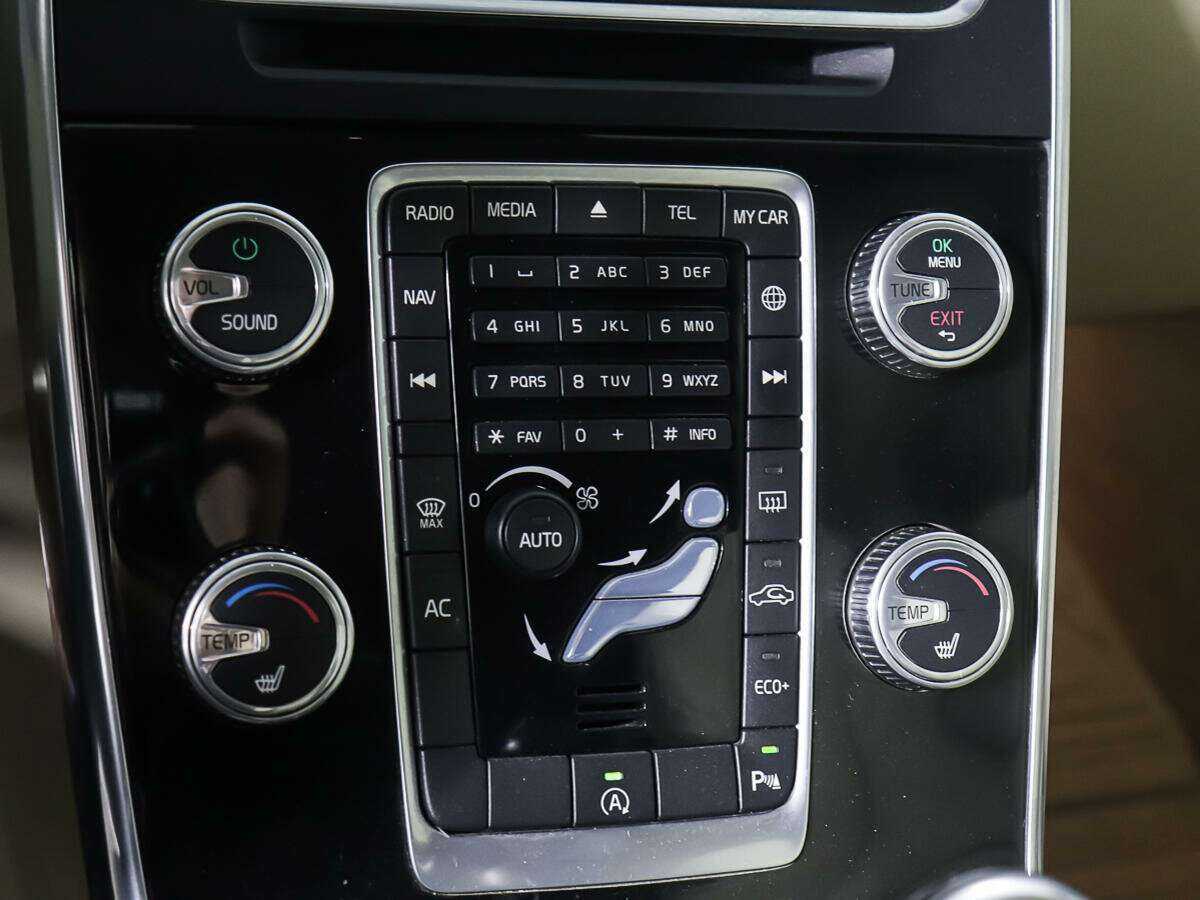 Volvo S60, 2014 Фото №19