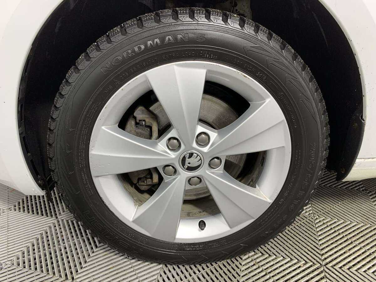 Skoda Octavia, 2018 Фото №18