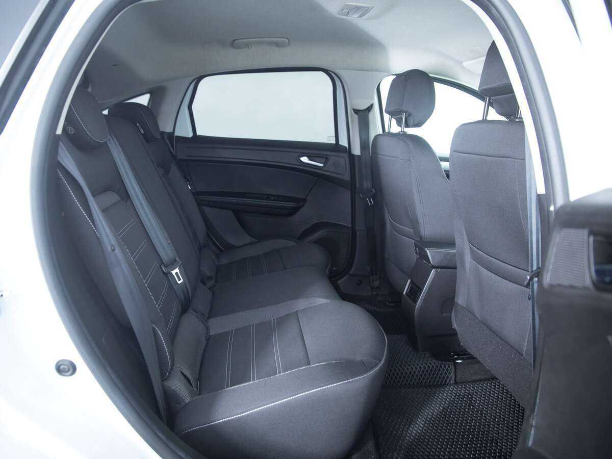 Renault Arkana, 2019 Фото №9