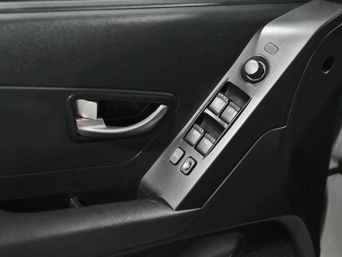 SsangYong Actyon, 2013 Фото №15