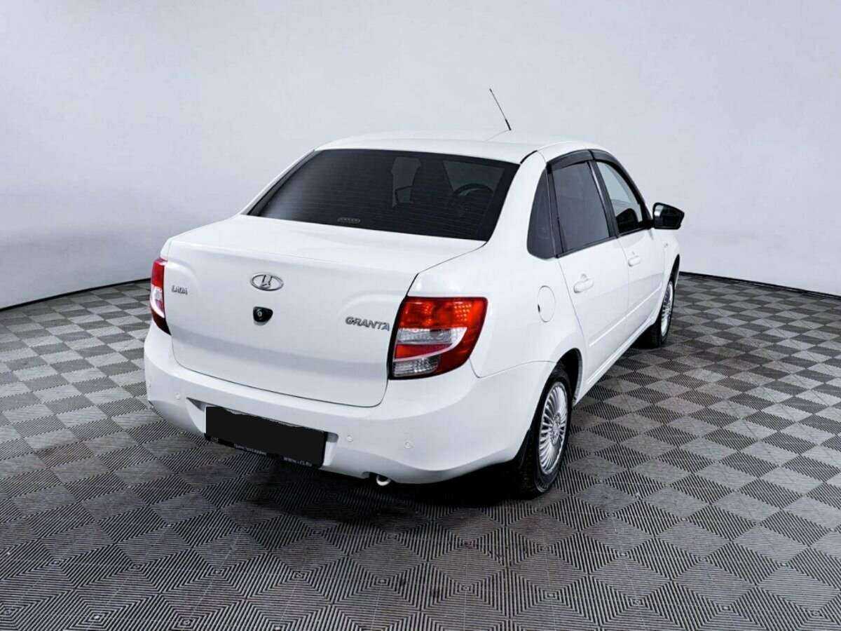 Lada (ВАЗ) Granta, 2018 - 70 000 км. | Фото №5