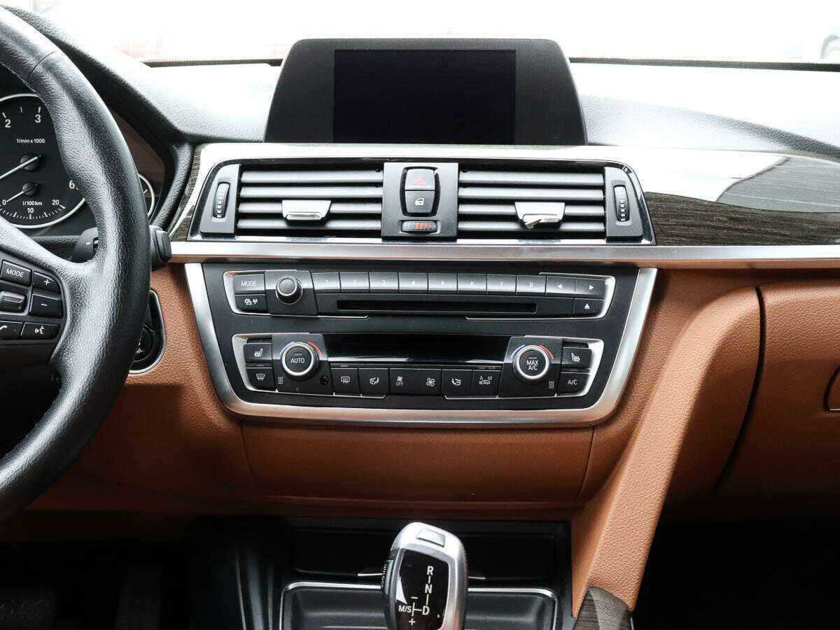 BMW 3 серии 320d xDrive, 2014 Фото №10