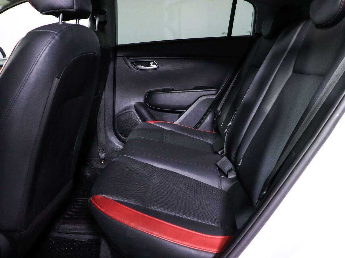 Kia Rio X-Line, 2019 - 74 441 км. | Фото №8