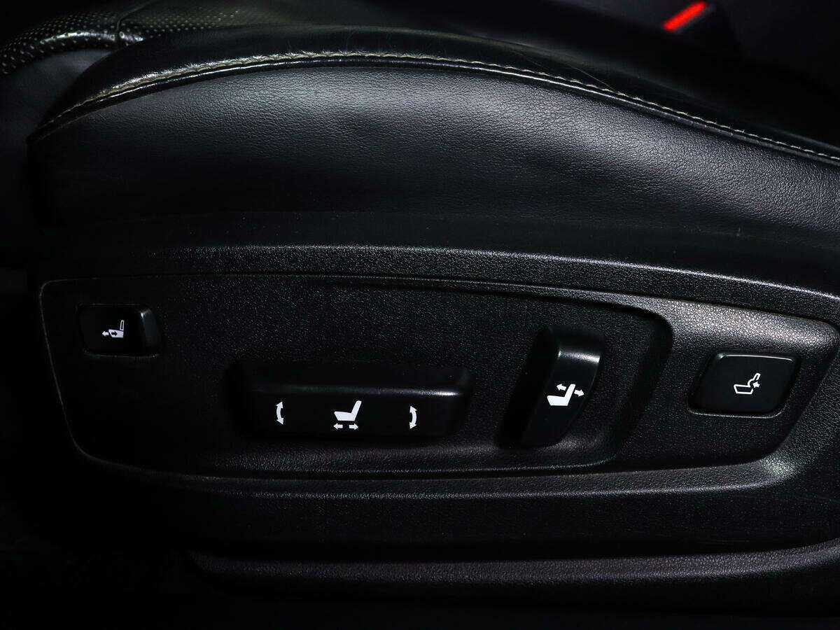 Lexus ES 200, 2016 Фото №23