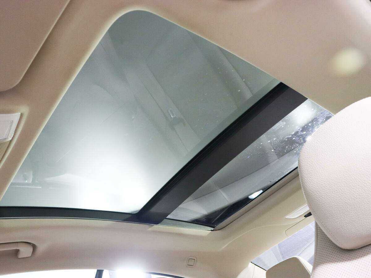 Mercedes-Benz E-Класс 200, 2016 Фото №27