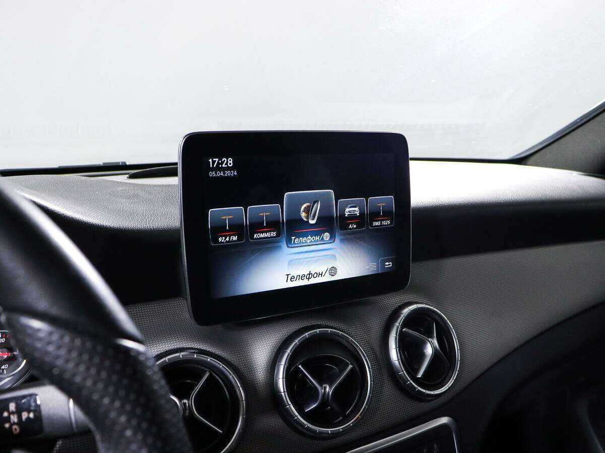 Mercedes-Benz CLA 250, 2016 Фото №15