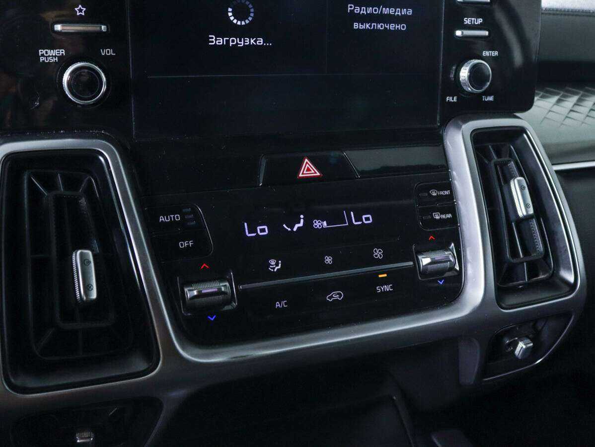 Kia Sorento, 2020 Фото №15