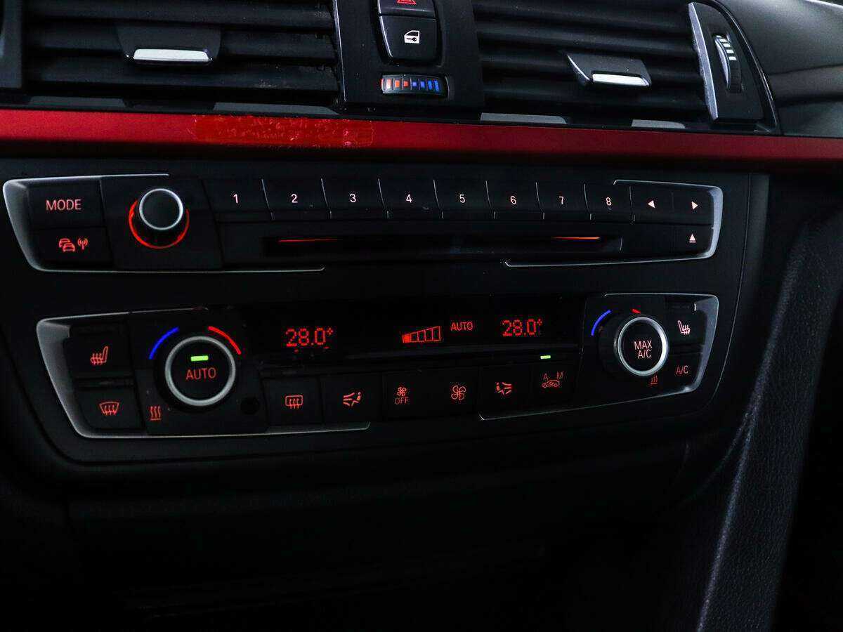 BMW 3 серии Gran Turismo 320d xDrive, 2014 Фото №19