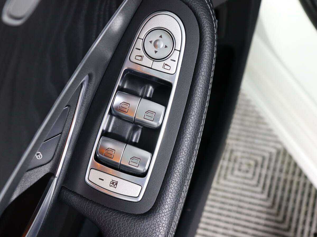Mercedes-Benz C-Класс 250, 2016 Фото №16