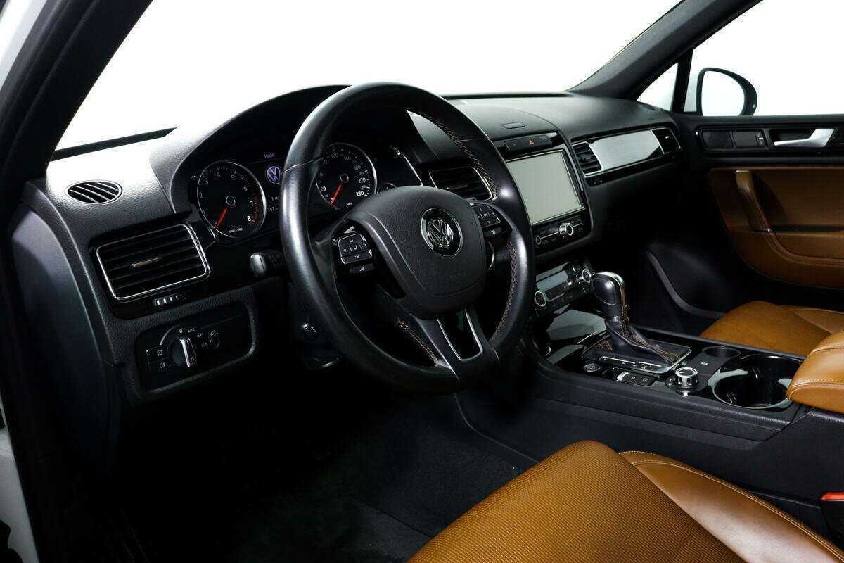 Volkswagen Touareg, 2013 Фото №13