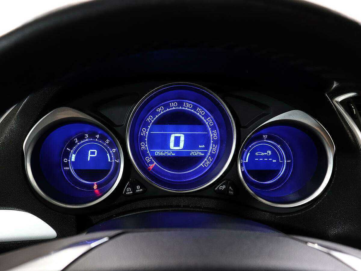 Citroen C4, 2018 Фото №9