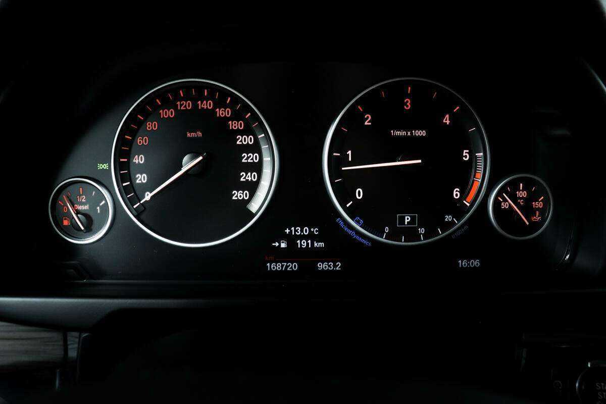 BMW X5 25d, 2015 Фото №10