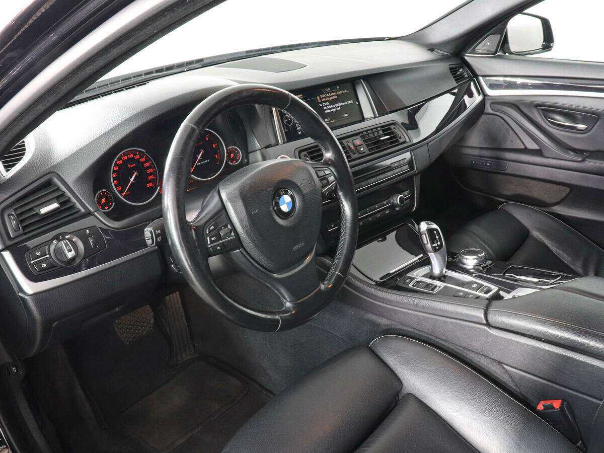 BMW 5 серии 528i xDrive, 2016 - 167 663 км. | Фото №8