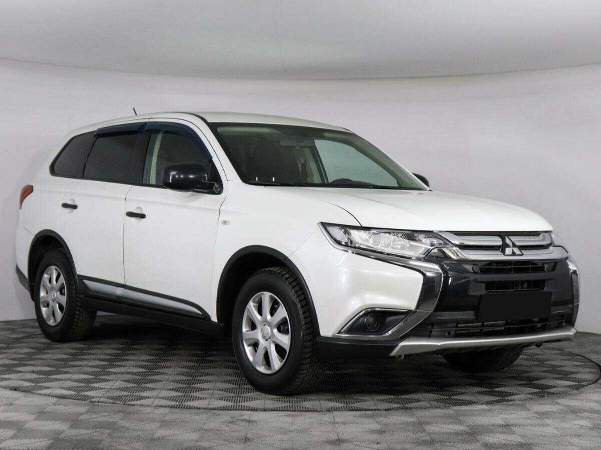 Mitsubishi Outlander, 2015 - 130 060 км. | Фото №3