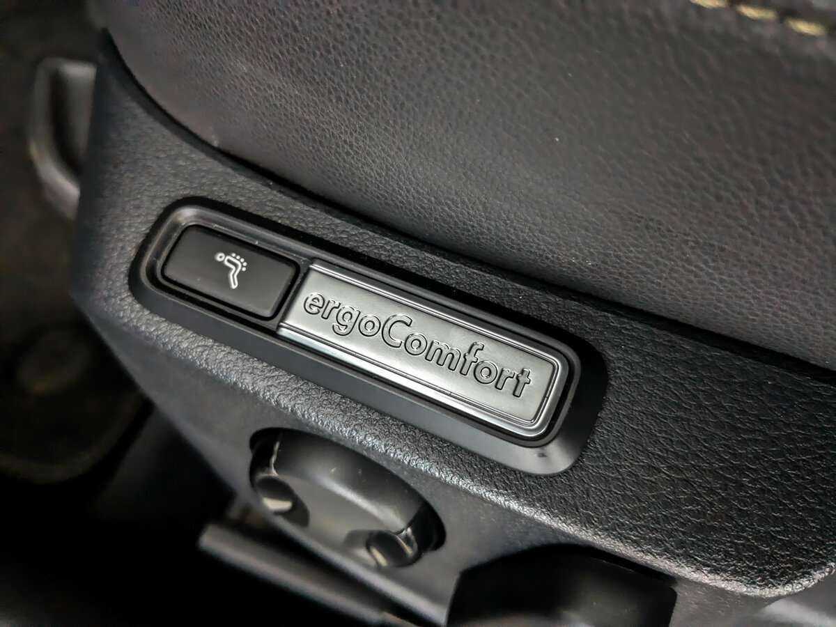 Volkswagen Passat Alltrack, 2018 Фото №22