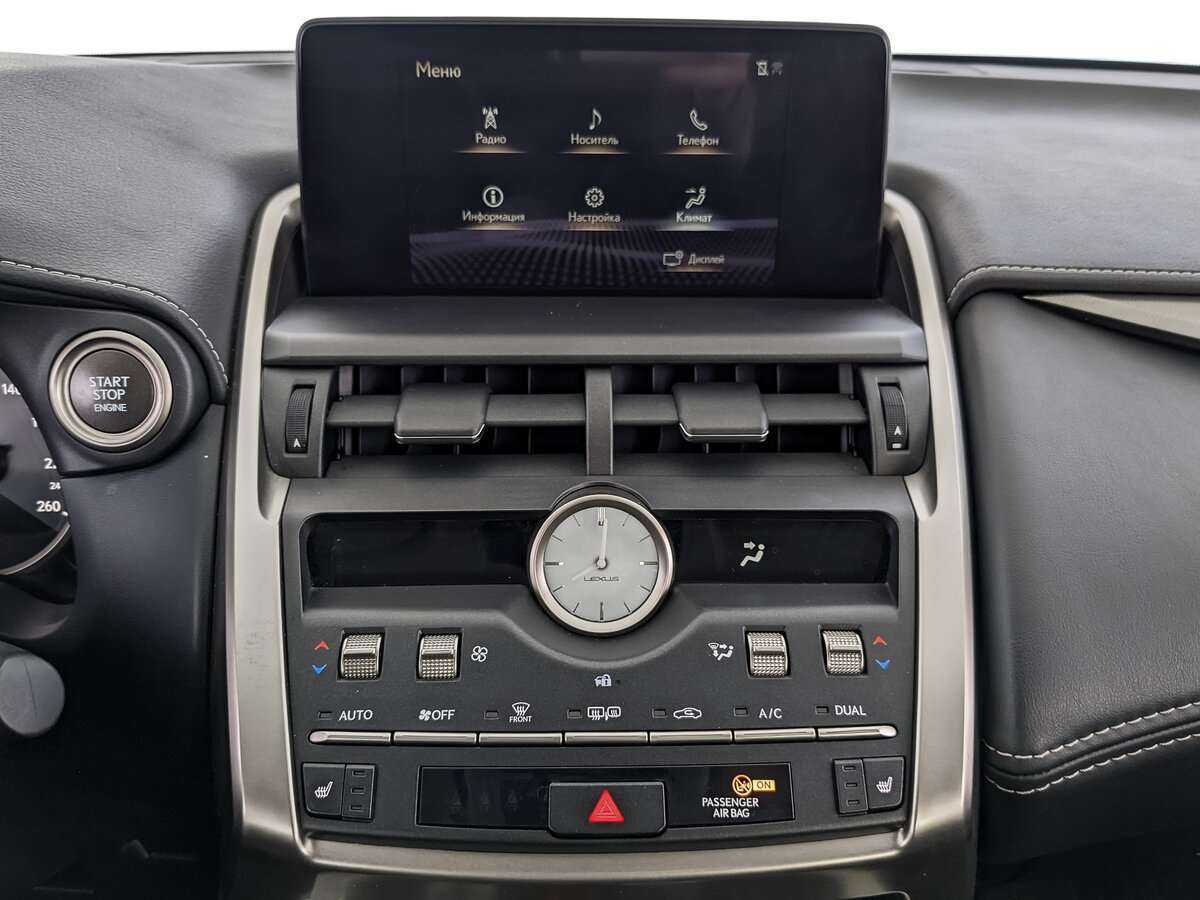 Lexus NX 200, 2019 Фото №16