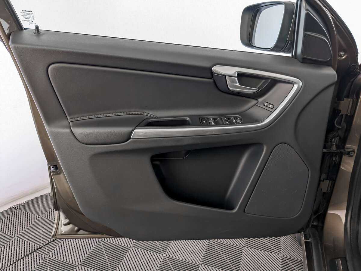 Volvo XC60, 2015 Фото №18