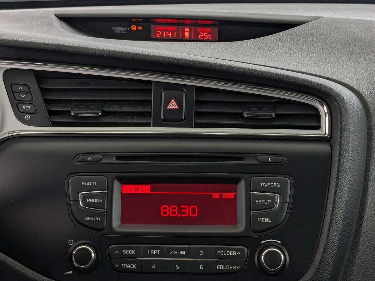 Kia Ceed, 2017 Фото №13