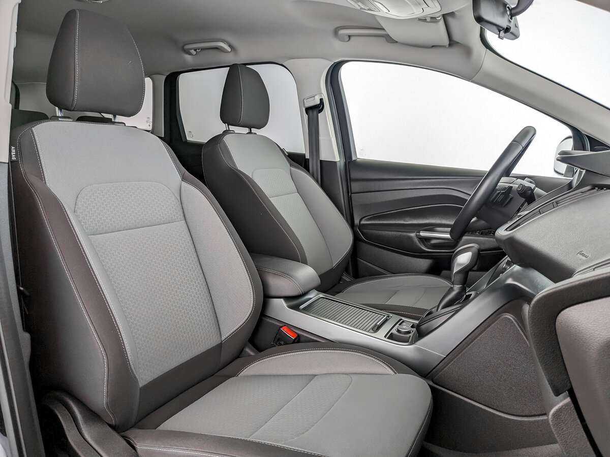 Ford Kuga, 2016 Фото №23