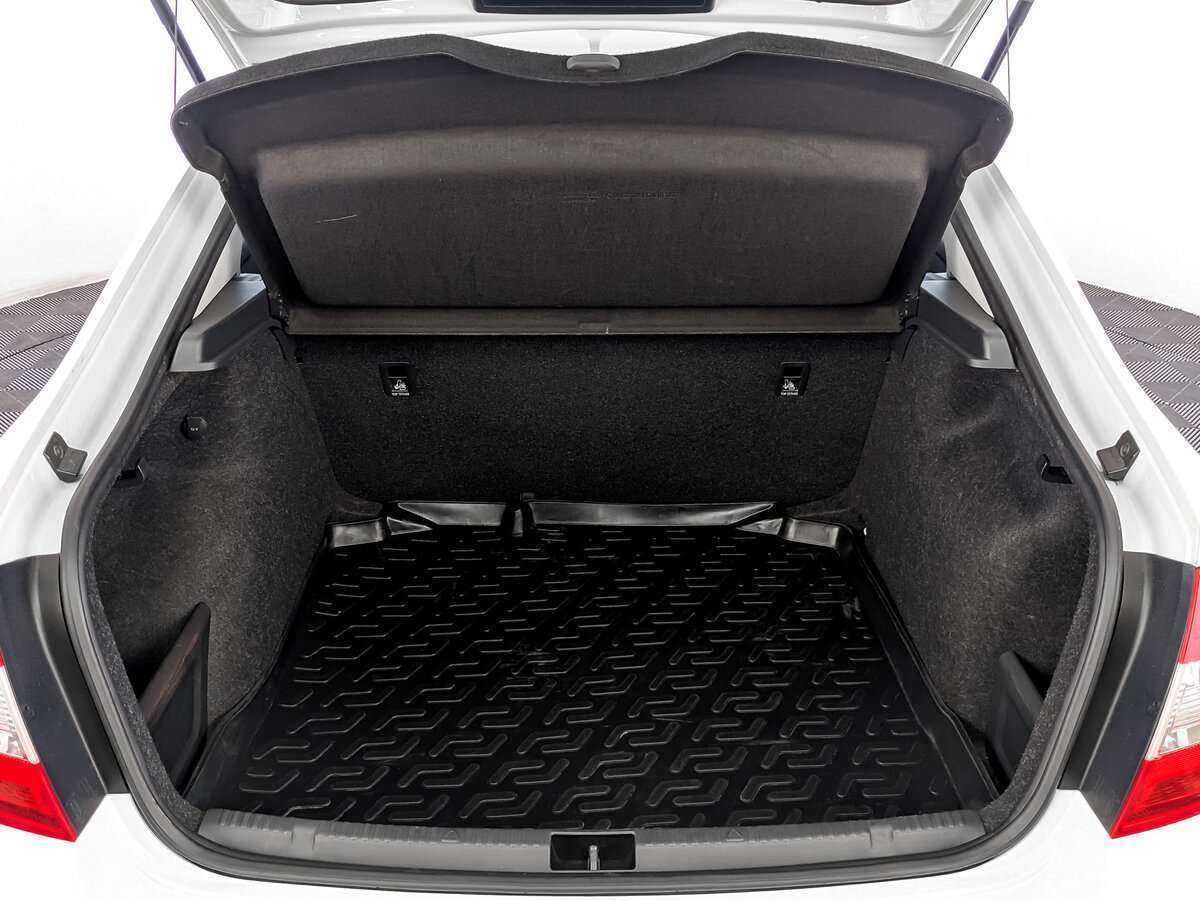 Skoda Rapid, 2017 Фото №9