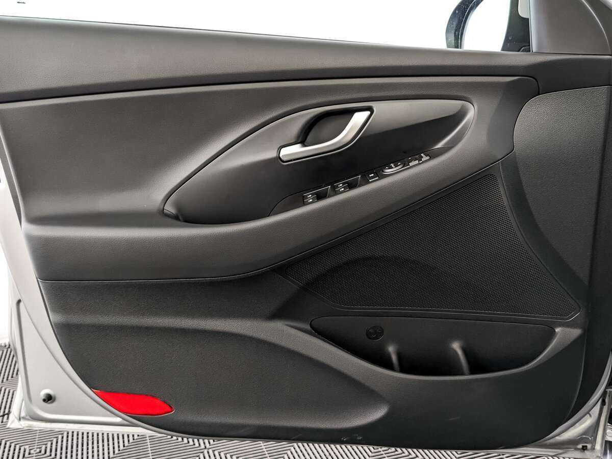 Hyundai i30, 2023 Фото №19