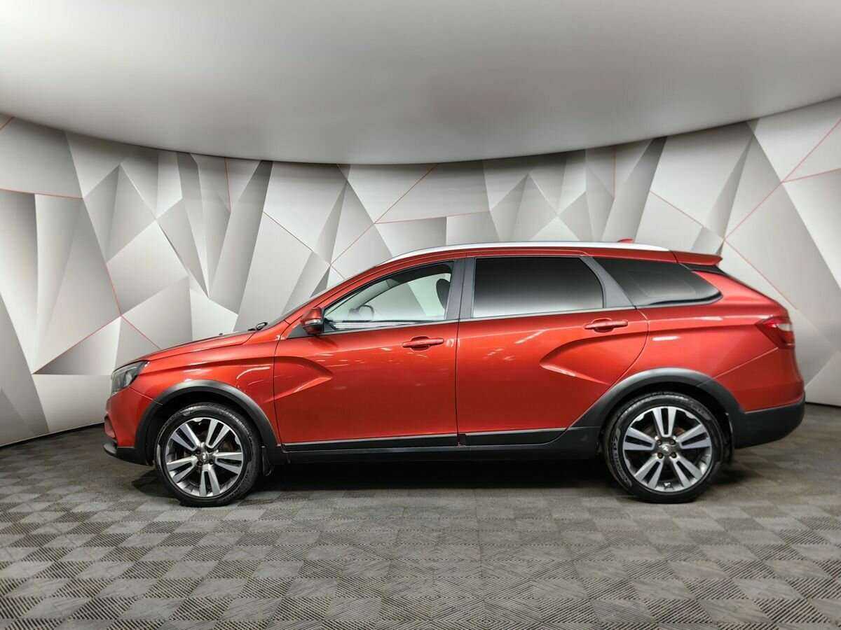 Lada (ВАЗ) Vesta SW Cross, 2019 - 72 275 км. | Фото №5