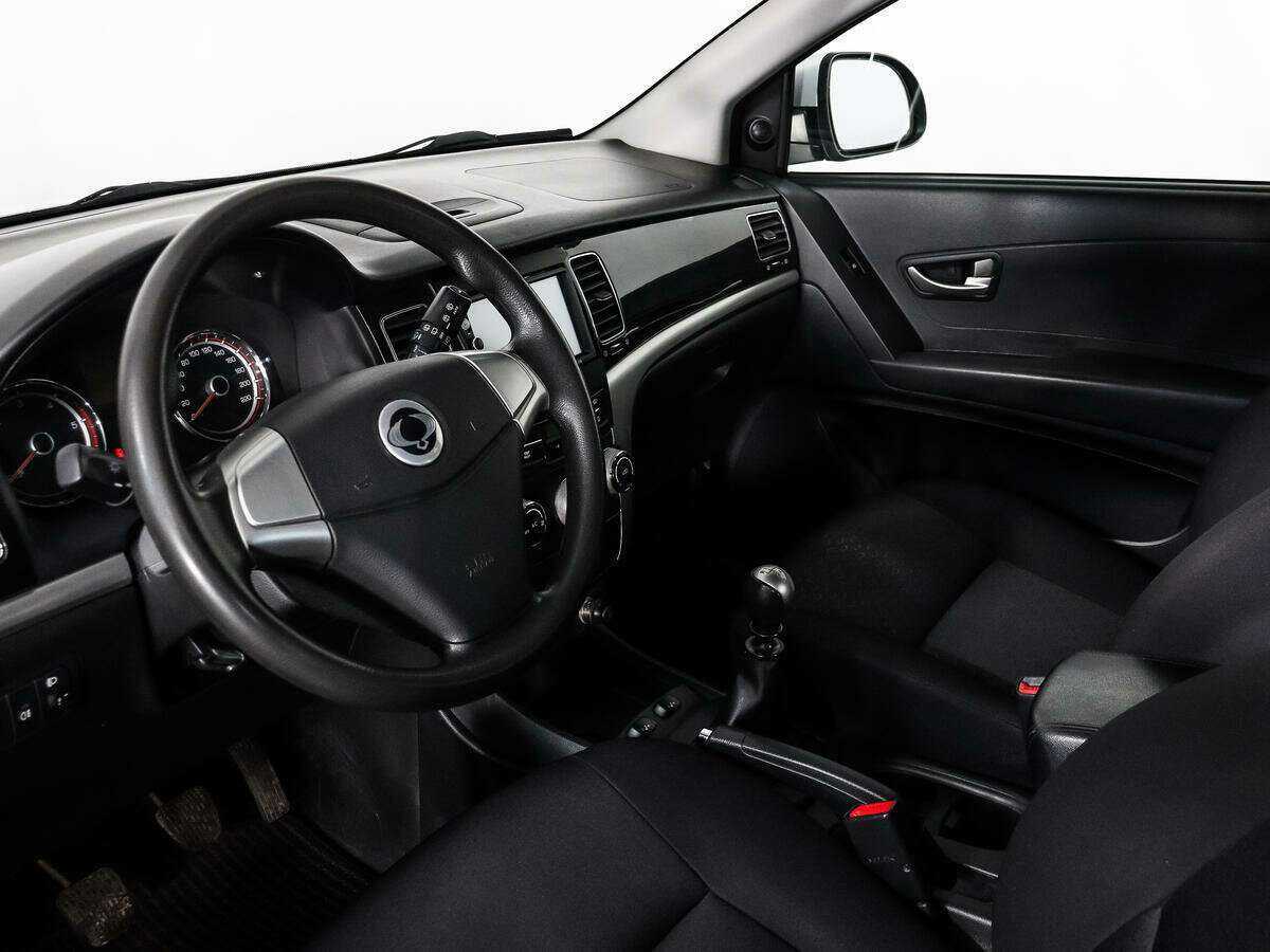 SsangYong Actyon, 2012 Фото №7