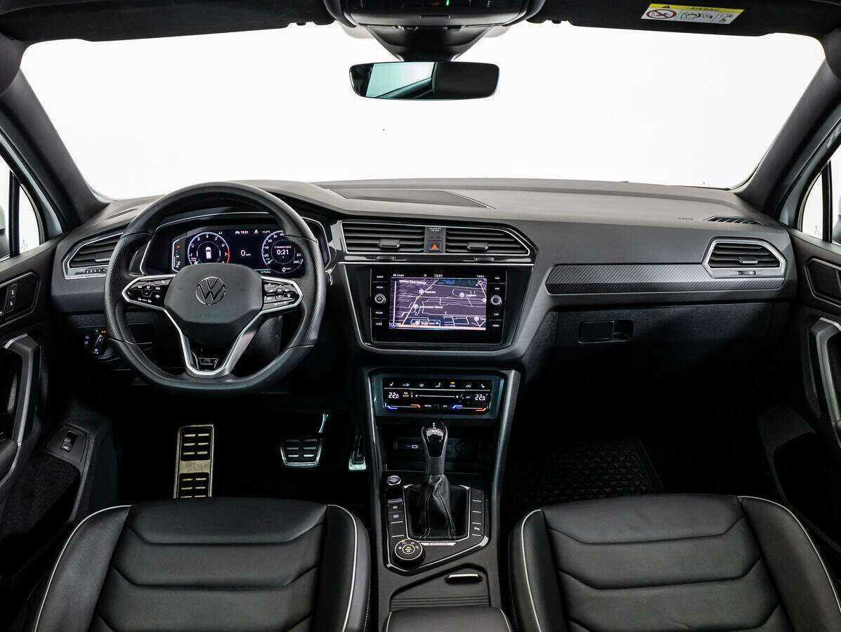 Volkswagen Tiguan, 2021 Фото №11
