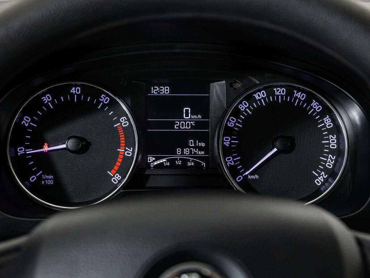 Skoda Rapid, 2017 Фото №10