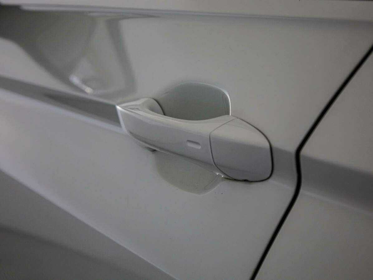 Volkswagen Tiguan, 2017 Фото №18