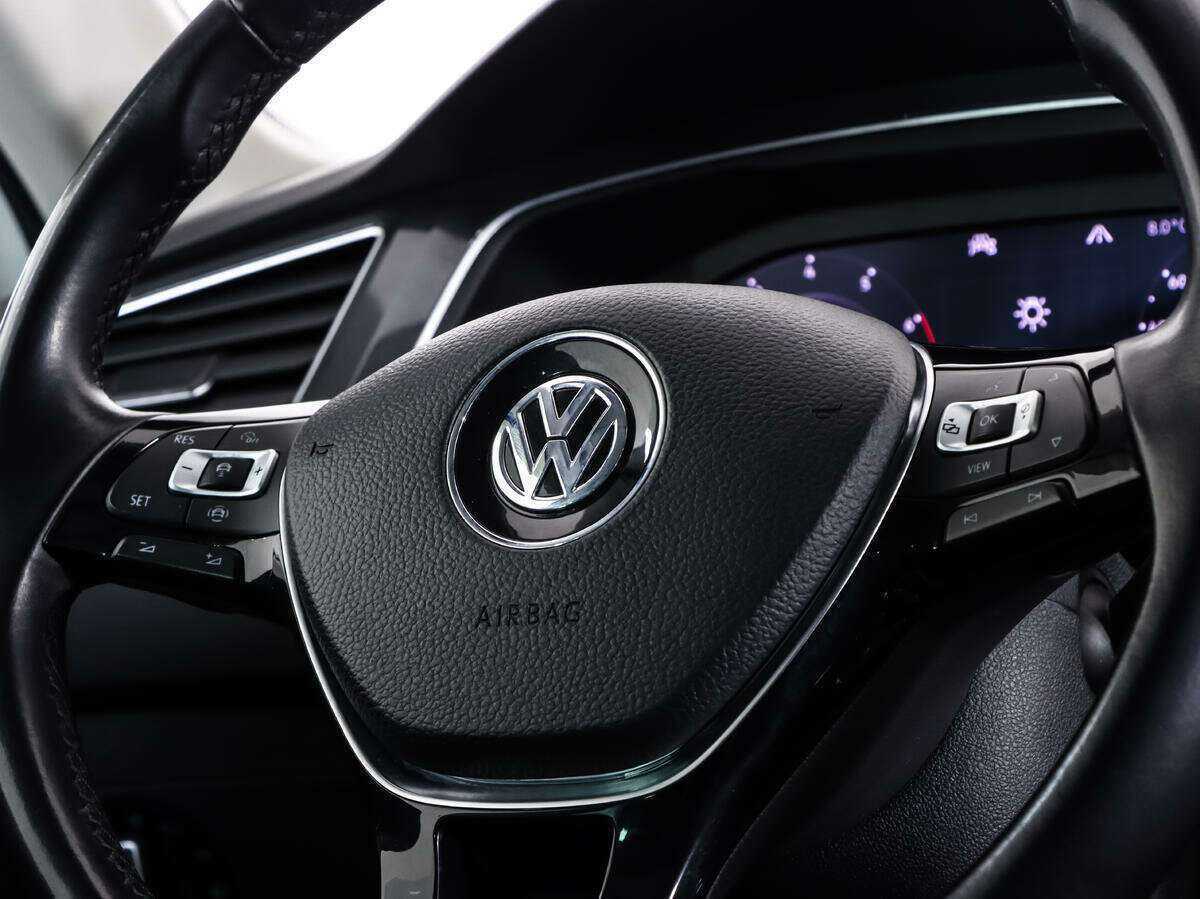 Volkswagen Tiguan, 2020 Фото №11