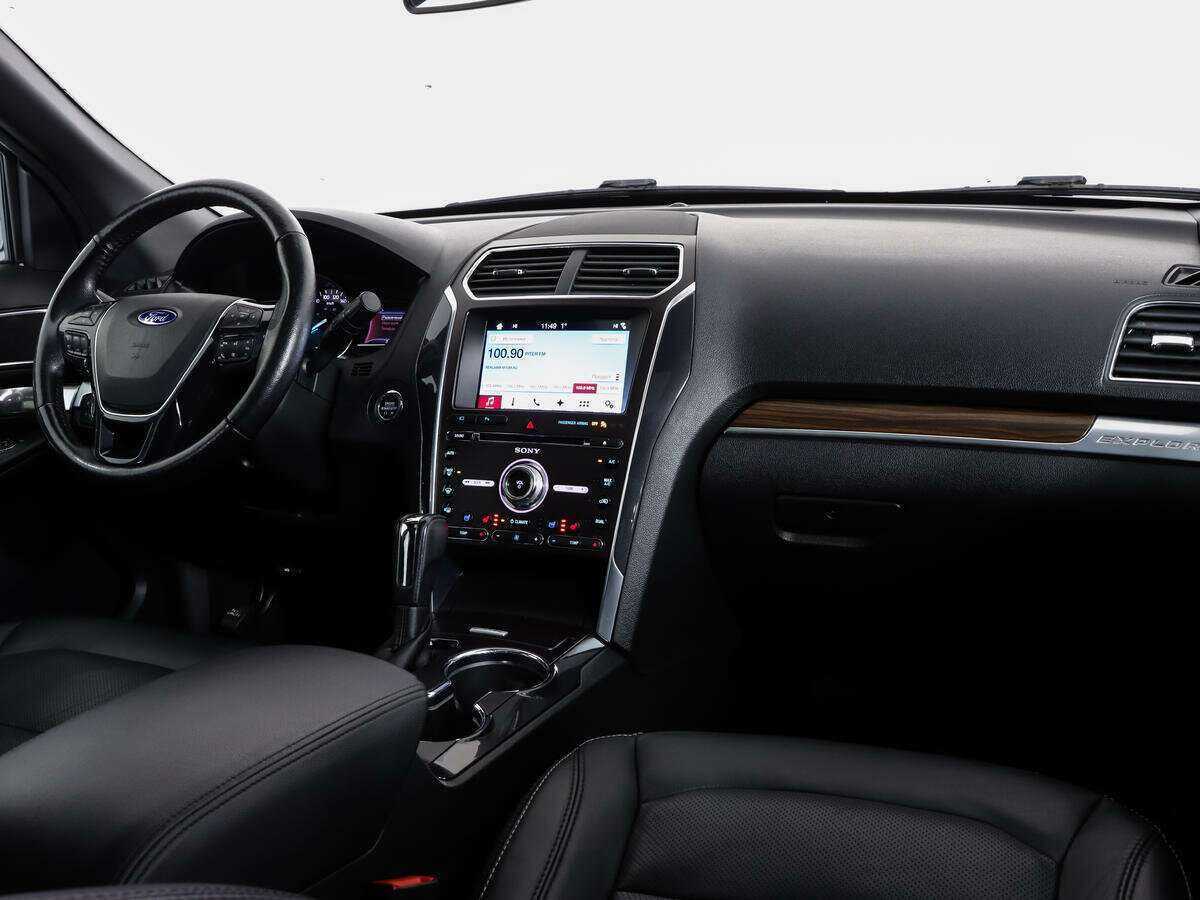 Ford Explorer, 2017 Фото №9