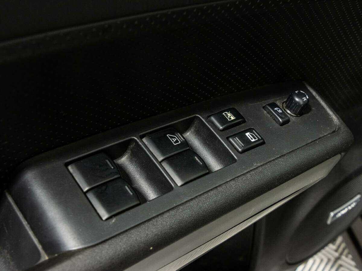 Nissan X-Trail, 2012 Фото №16