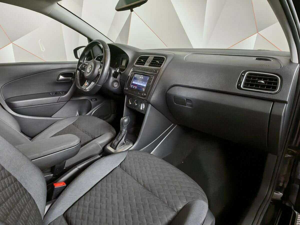 Volkswagen Polo, 2018 Фото №9
