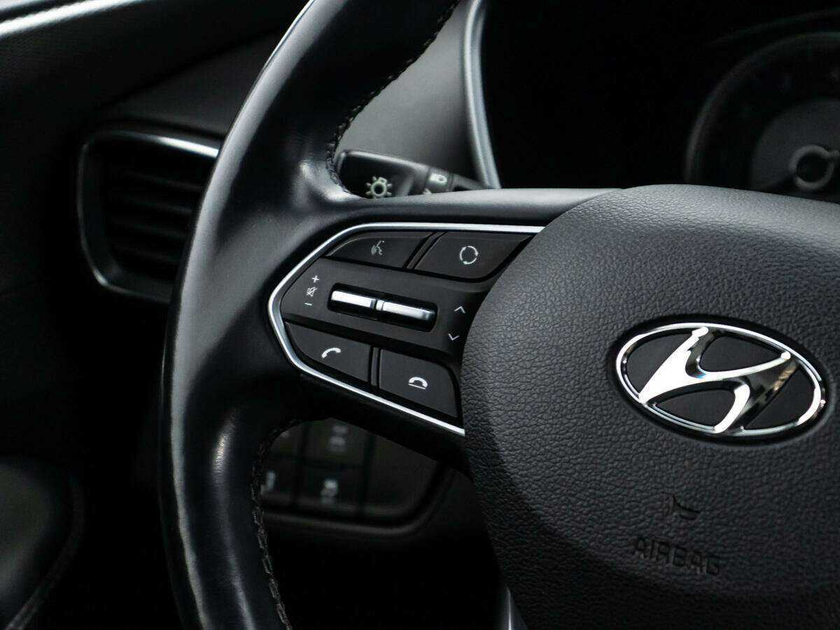 Hyundai Santa Fe, 2019 Фото №16