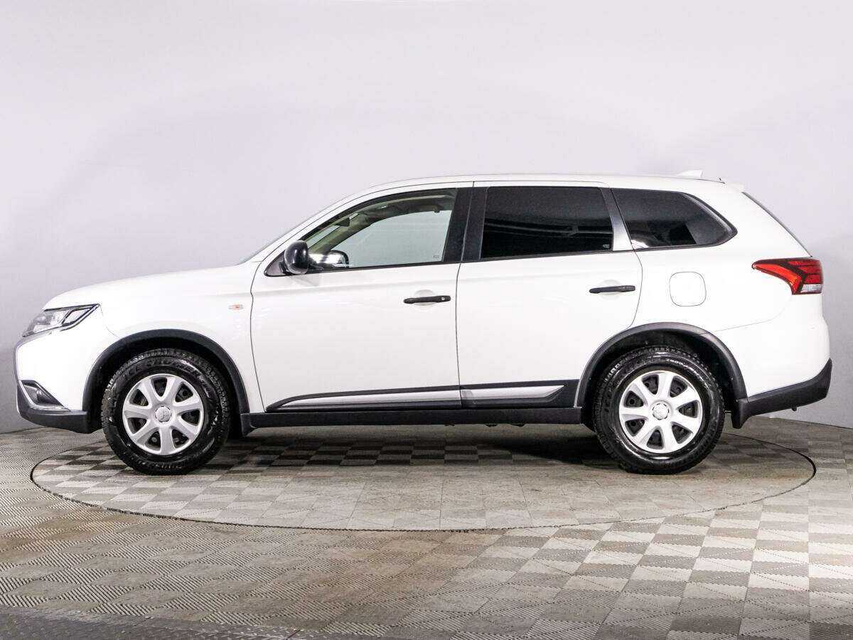 Mitsubishi Outlander, 2019 - 60 290 км. | Фото №8