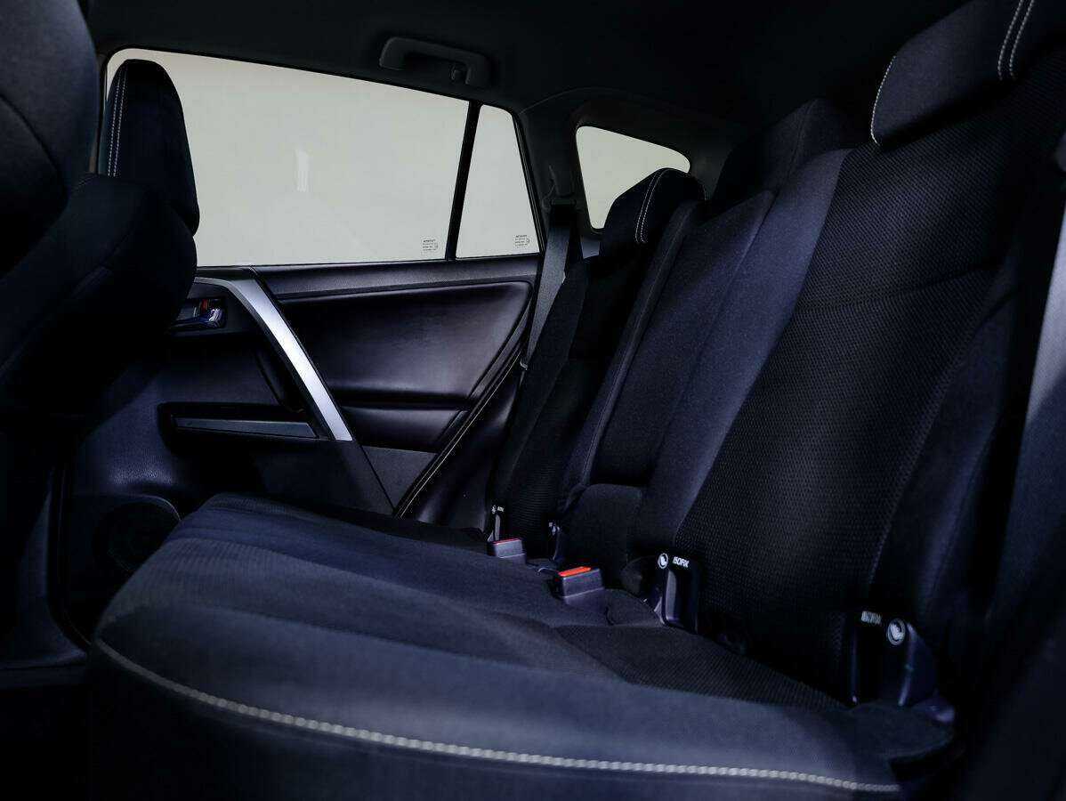 Toyota RAV4, 2019 Фото №9