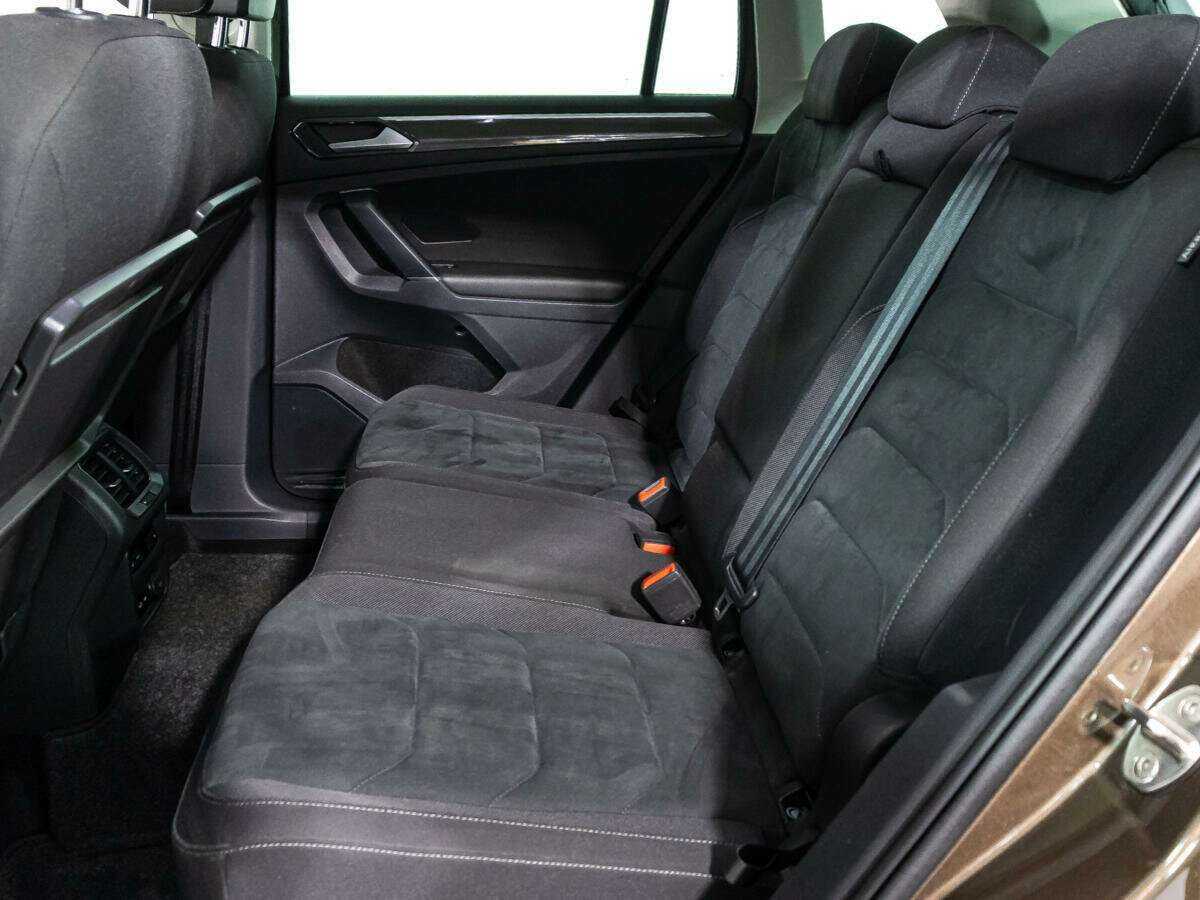 Volkswagen Tiguan, 2018 Фото №10