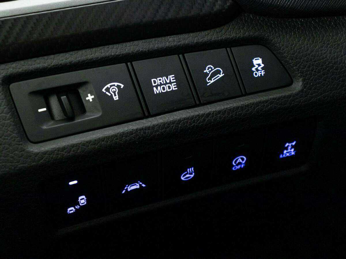 Hyundai Santa Fe, 2018 Фото №21