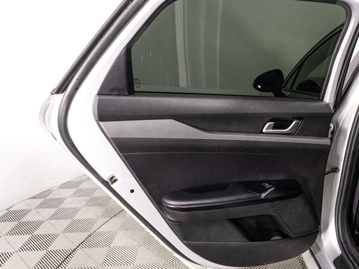 Kia K5, 2020 Фото №24