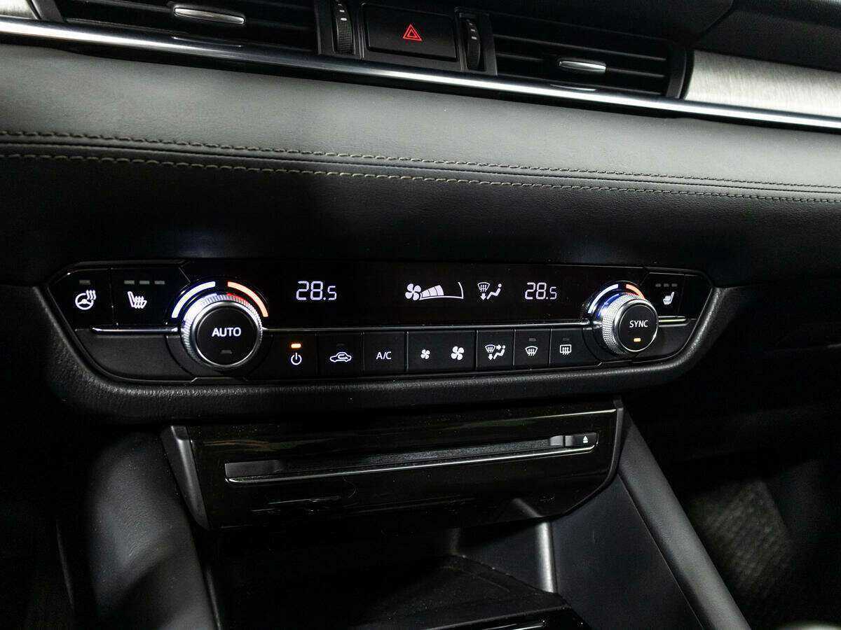 Mazda 6, 2019 Фото №17