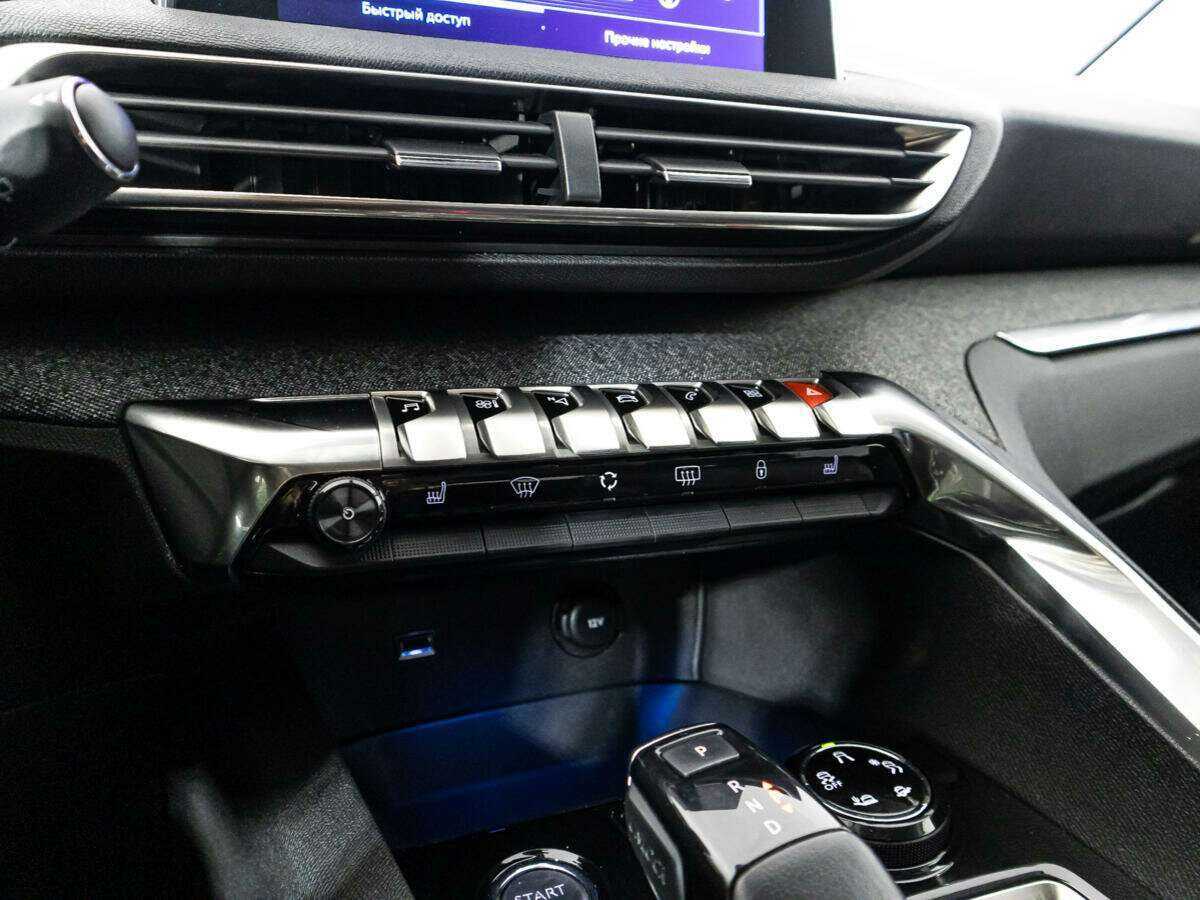 Peugeot 3008, 2018 Фото №16