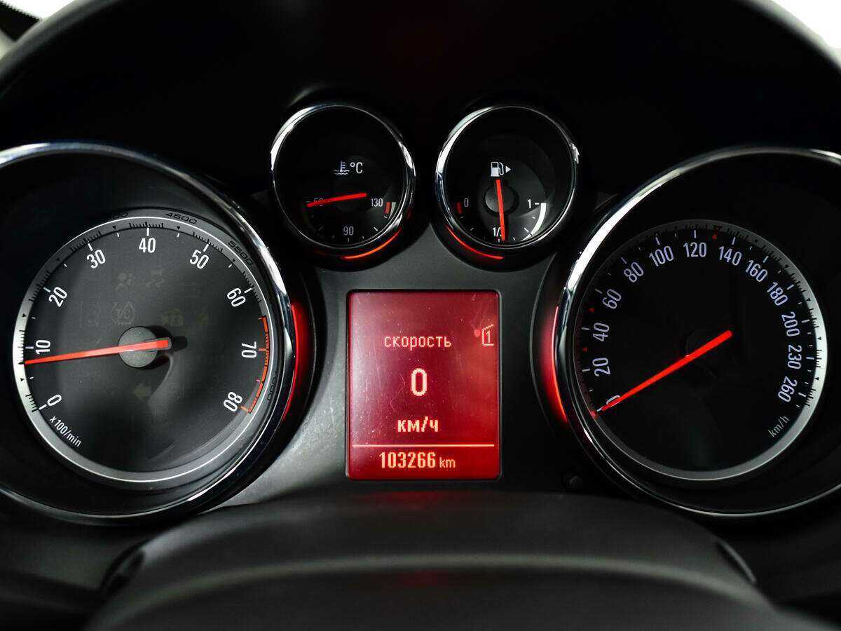 Opel Astra GTC, 2012 Фото №11