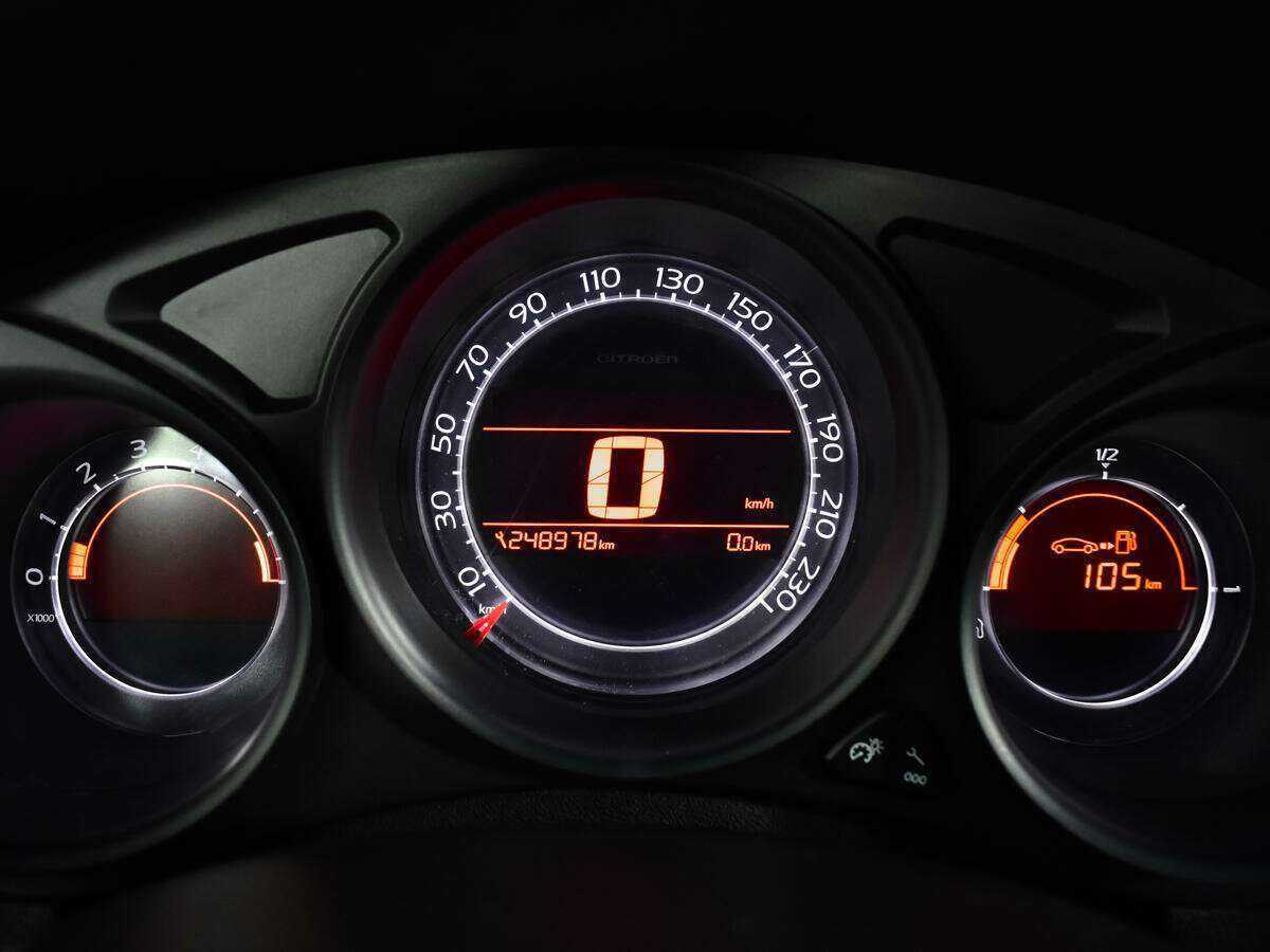 Citroen C4, 2012 Фото №11