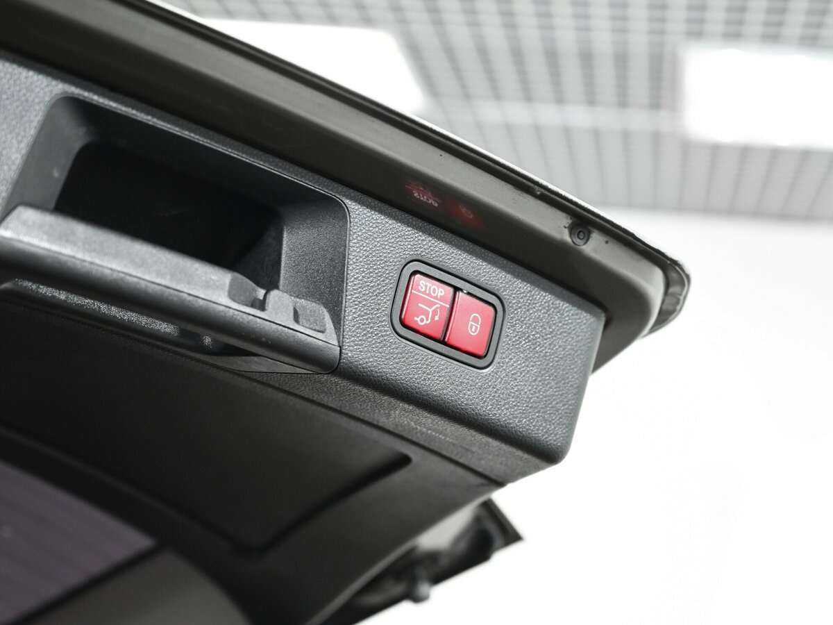 Mercedes-Benz GLK-Класс 300, 2015 Фото №19