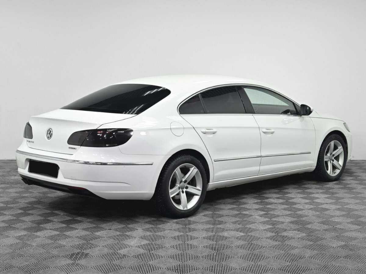 Volkswagen Passat CC, 2012 - 152 000 км. | Фото №2