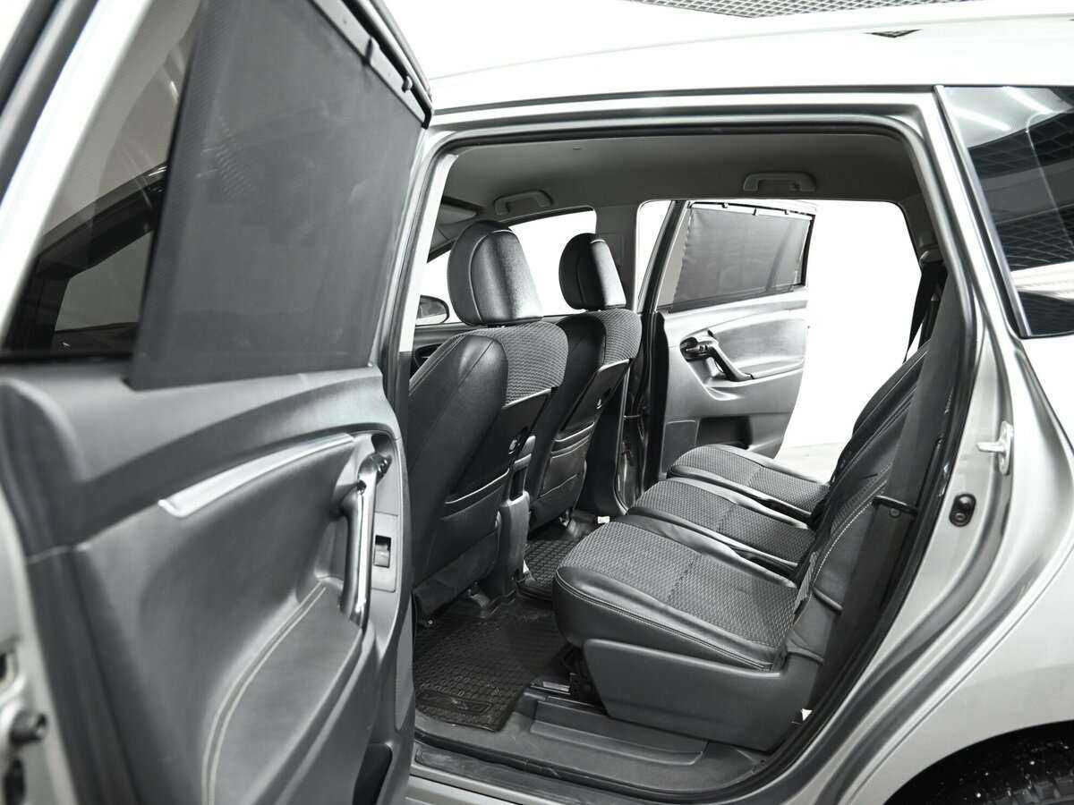 Toyota Verso, 2013 Фото №10