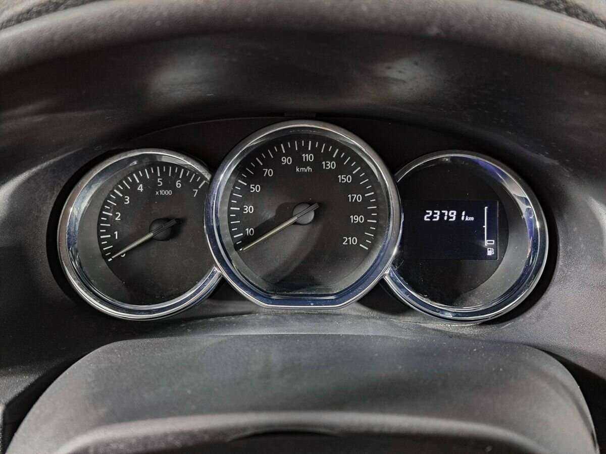 Renault Logan, 2021 Фото №11