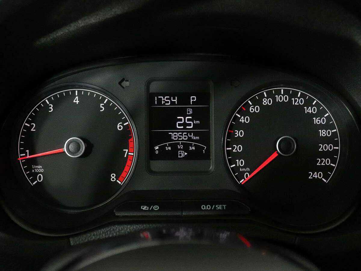 Volkswagen Polo, 2019 Фото №9